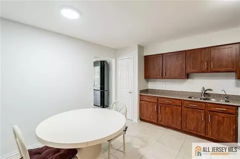 121 Redpine Loop, Old Bridge, NJ 08857 photo 6