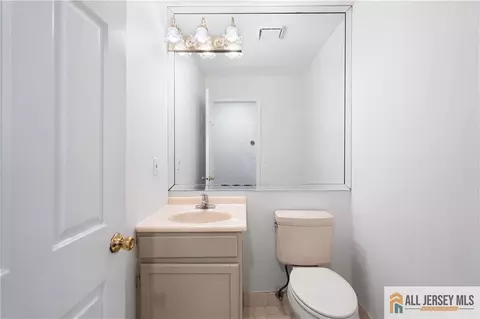 121 Redpine Loop, Old Bridge, NJ 08857 photo 13