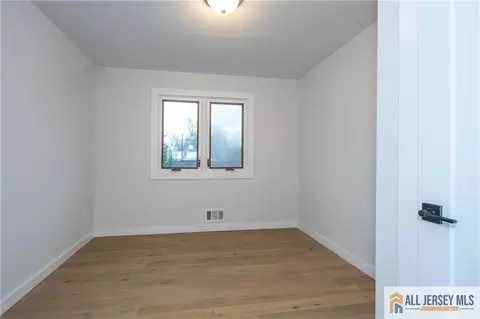 704 Cook Ave, Middlesex, NJ 08846 photo 20