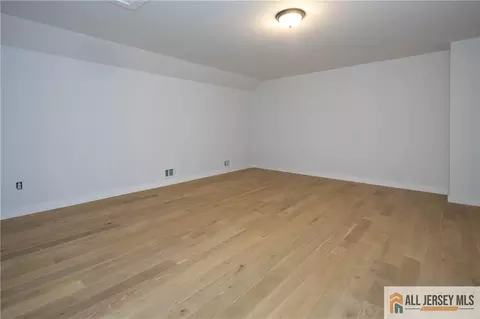 704 Cook Ave, Middlesex, NJ 08846 photo 21