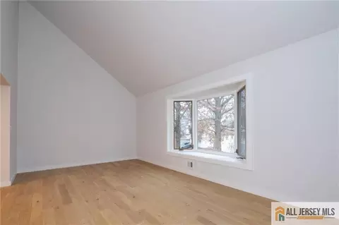 704 Cook Ave, Middlesex, NJ 08846 photo 7
