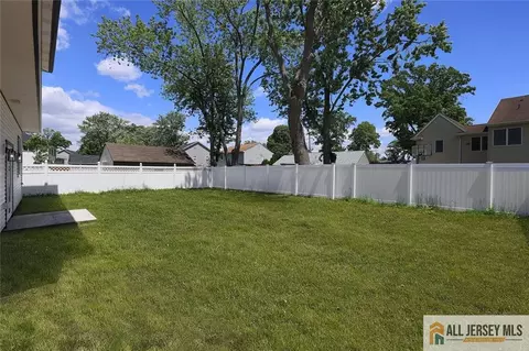 12 Idlewild Rd, Edison, NJ 08817 photo 22