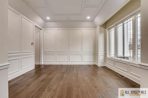2 Hemlock Dr, Edison, NJ 08820 photo 27