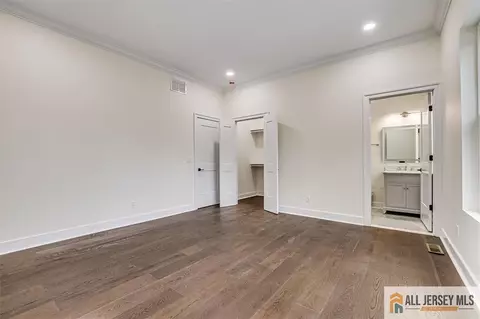 2 Hemlock Dr, Edison, NJ 08820 photo 31