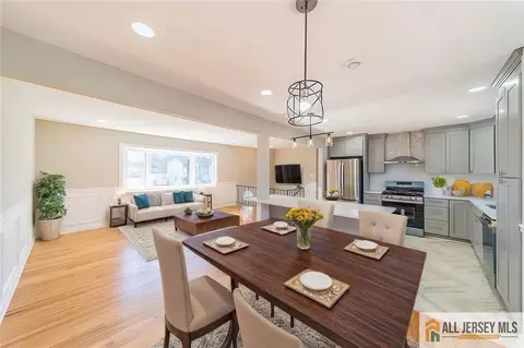 162 Barbara Pl, Middlesex, NJ 08846 photo 8