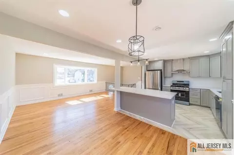 162 Barbara Pl, Middlesex, NJ 08846 photo 11