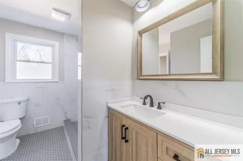 162 Barbara Pl, Middlesex, NJ 08846 photo 15