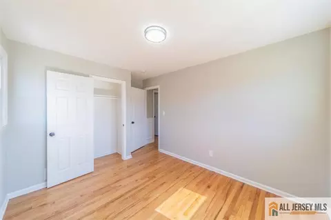 162 Barbara Pl, Middlesex, NJ 08846 photo 17
