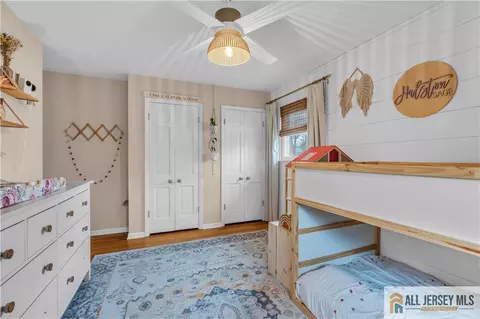 110 Oak Dr, Middlesex, NJ 08846 photo 31