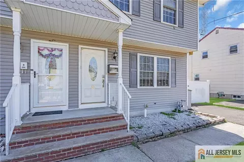 202 Runyon Ave #2, Middlesex, NJ 08846 photo 3