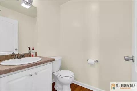 202 Runyon Ave #2, Middlesex, NJ 08846 photo 13
