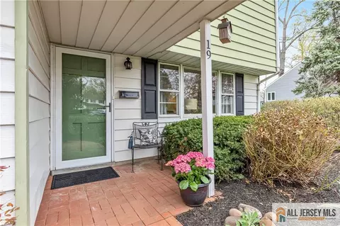 Exterior - 19 Claudia St, Iselin, NJ 08830 photo 2 of 11