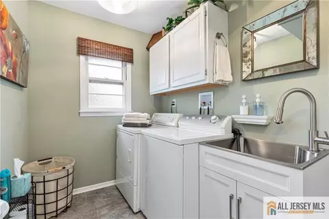 Other - 19 Claudia St, Iselin, NJ 08830 photo 14 of 17