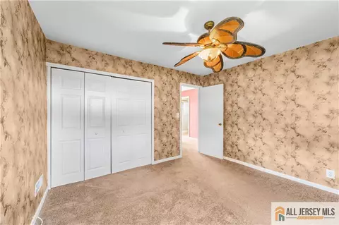 8 Farmbrook Dr, Old Bridge, NJ 08857 photo 17