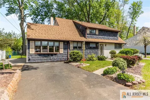 8 Farmbrook Dr, Old Bridge, NJ 08857 photo 2