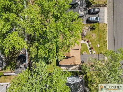 8 Farmbrook Dr, Old Bridge, NJ 08857 photo 25