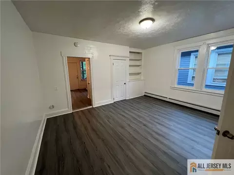 425 John St, Plainfield, NJ 07060 photo 2