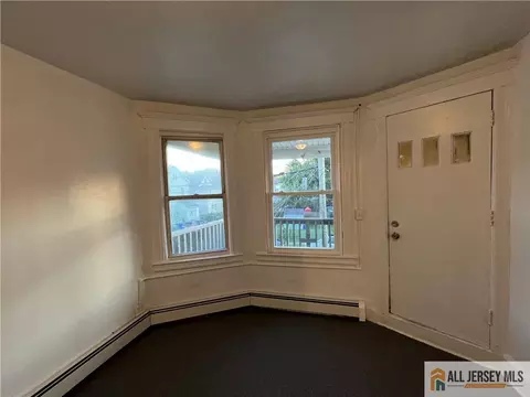 425 John St, Plainfield, NJ 07060 photo 9