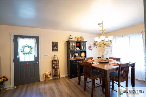 7 Cornell Rd, Parlin, NJ 08859 photo 7