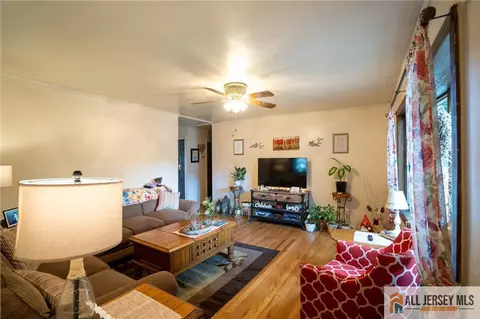 7 Cornell Rd, Parlin, NJ 08859 photo 14
