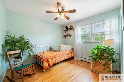 Bedroom - 14 Devon Rd, Edison, NJ 08820 photo 6 of 6