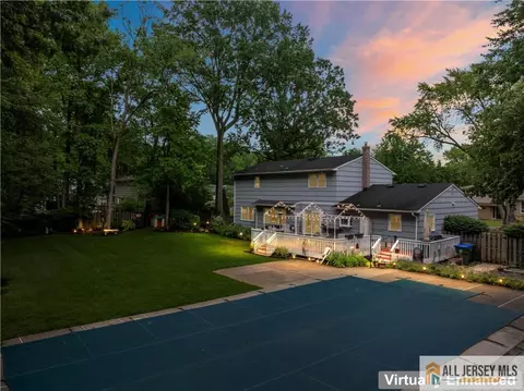 Exterior - 14 Devon Rd, Edison, NJ 08820 photo 15 of 15