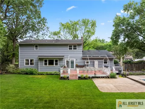 Exterior - 14 Devon Rd, Edison, NJ 08820 photo 11 of 15