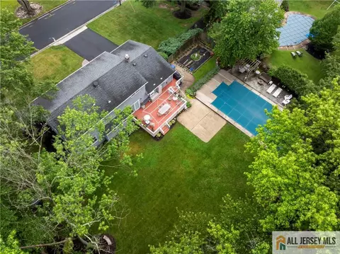View/Area - 14 Devon Rd, Edison, NJ 08820 photo 2 of 4