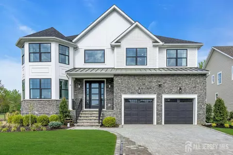 14 Bell Ave, Old Bridge, NJ 08857