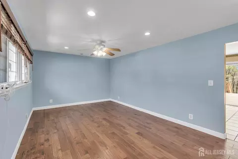 Living - 27 Brookside Rd, Edison, NJ 08817 photo 1 of 2