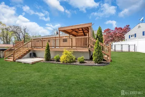 Exterior - 27 Brookside Rd, Edison, NJ 08817 photo 9 of 11