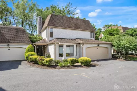 47 Park Gate Dr, Edison, NJ 08820 photo 3