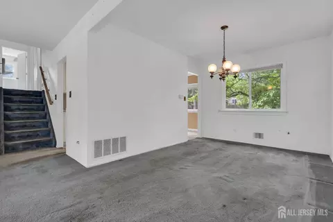 22 Colonial Dr, Matawan, NJ 07747 photo 2