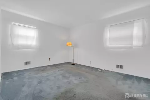 22 Colonial Dr, Matawan, NJ 07747 photo 14