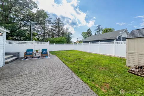 Exterior - 23 Viola Ave, Leonardo, NJ 07737 photo 4 of 6