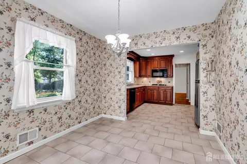 30 Daniel Dr, Matawan, NJ 07747 photo 22