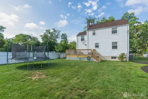 Exterior - 324 Greene Ave, Middlesex, NJ 08846 photo 2 of 6