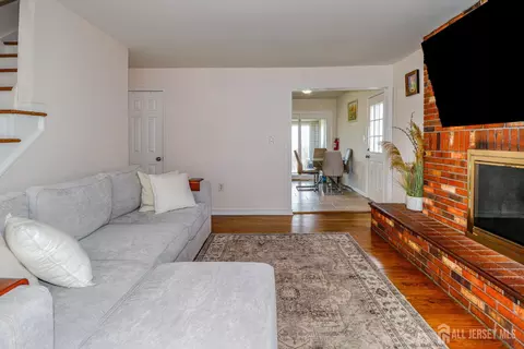 65 Boulevard E, Keyport, NJ 07735 photo 16