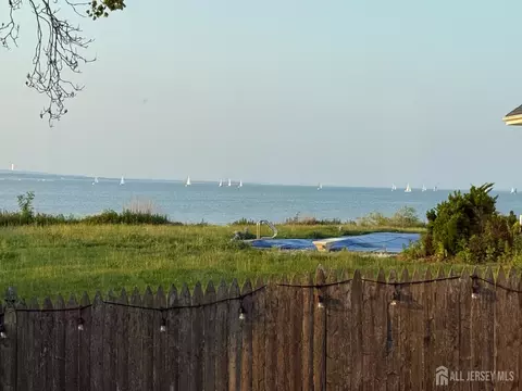 65 Boulevard E, Keyport, NJ 07735 photo 32