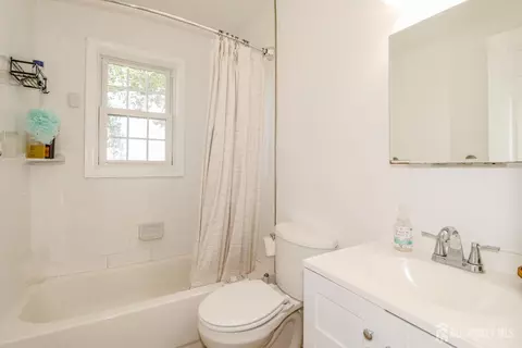 65 Boulevard E, Keyport, NJ 07735 photo 24