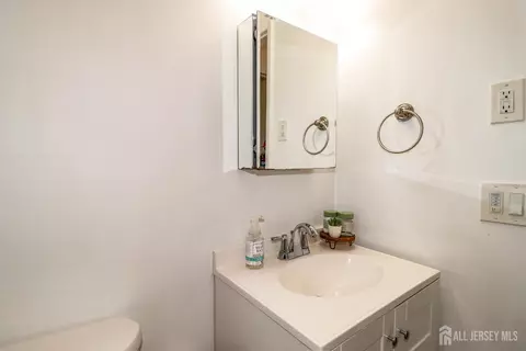 65 Boulevard E, Keyport, NJ 07735 photo 25