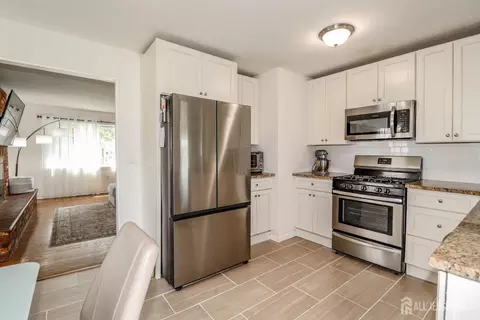 65 Boulevard E, Keyport, NJ 07735 photo 14