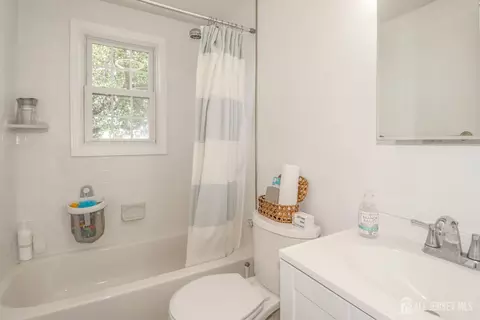 65 Boulevard E, Keyport, NJ 07735 photo 26