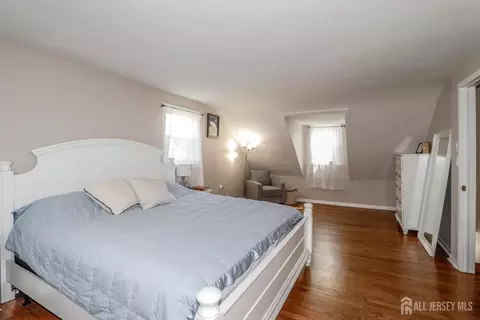 65 Boulevard E, Keyport, NJ 07735 photo 18