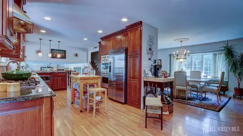 3 Feathertree Ct, Howell, NJ 07731 photo 39