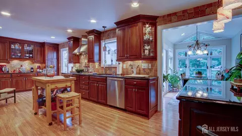 3 Feathertree Ct, Howell, NJ 07731 photo 36