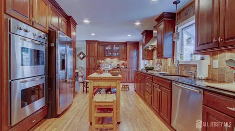 3 Feathertree Ct, Howell, NJ 07731 photo 35