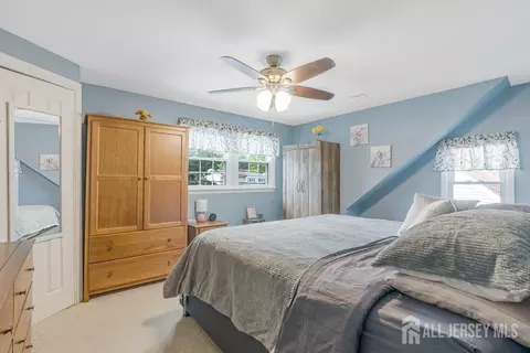 229 Harris Ave, Middlesex, NJ 08846 photo 15