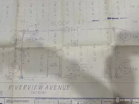 346 N Riverview Ave, Edison, NJ 08817