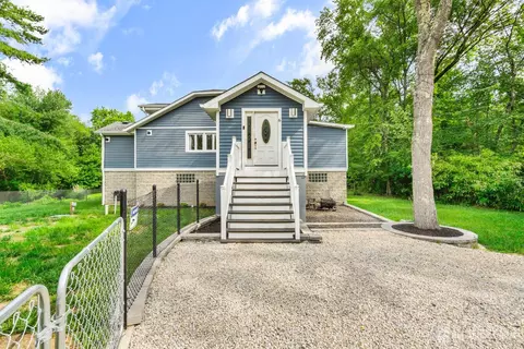 6 Kates, Mount Holly, NJ 08060